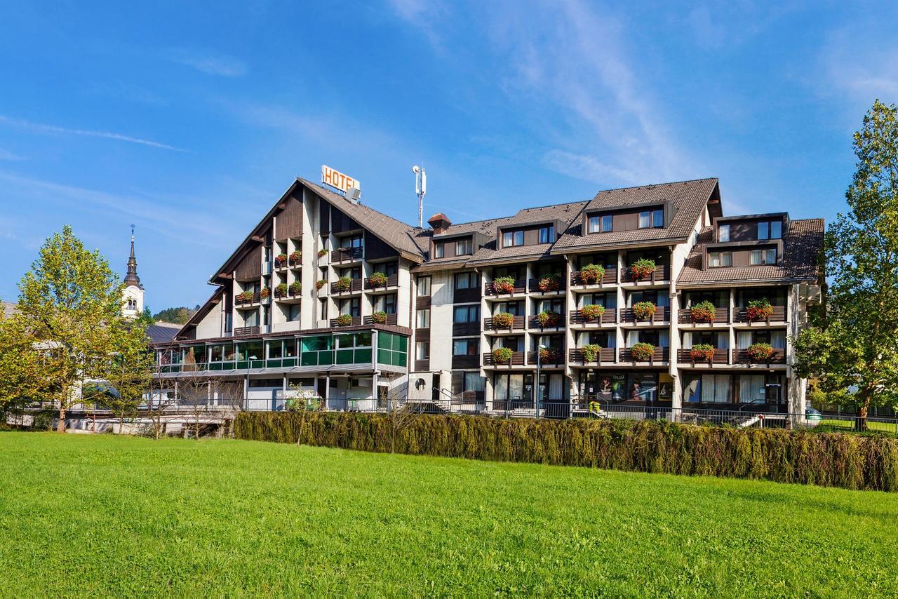 Prenocisca Cerkno Hostel Ngoại thất bức ảnh